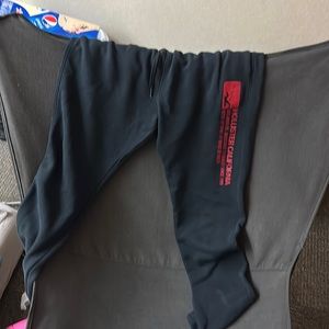 Doesn’t fit me they are small for my legs